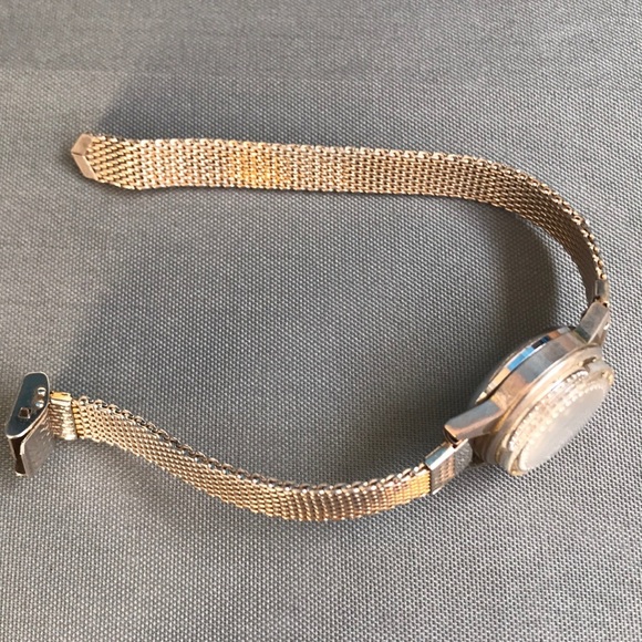 vintage bangle with gold watch - Picture 4 of 5